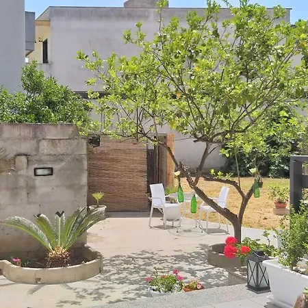 La Gemma Del Salento 2 *
