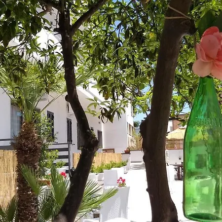 La Gemma Del Salento 2 *